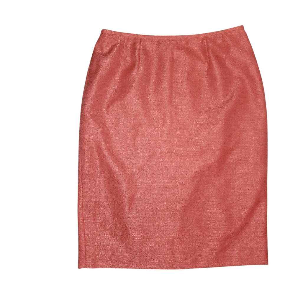 Elegant Coral Pencil Skirt From Le Suit Size 10 (Medium)